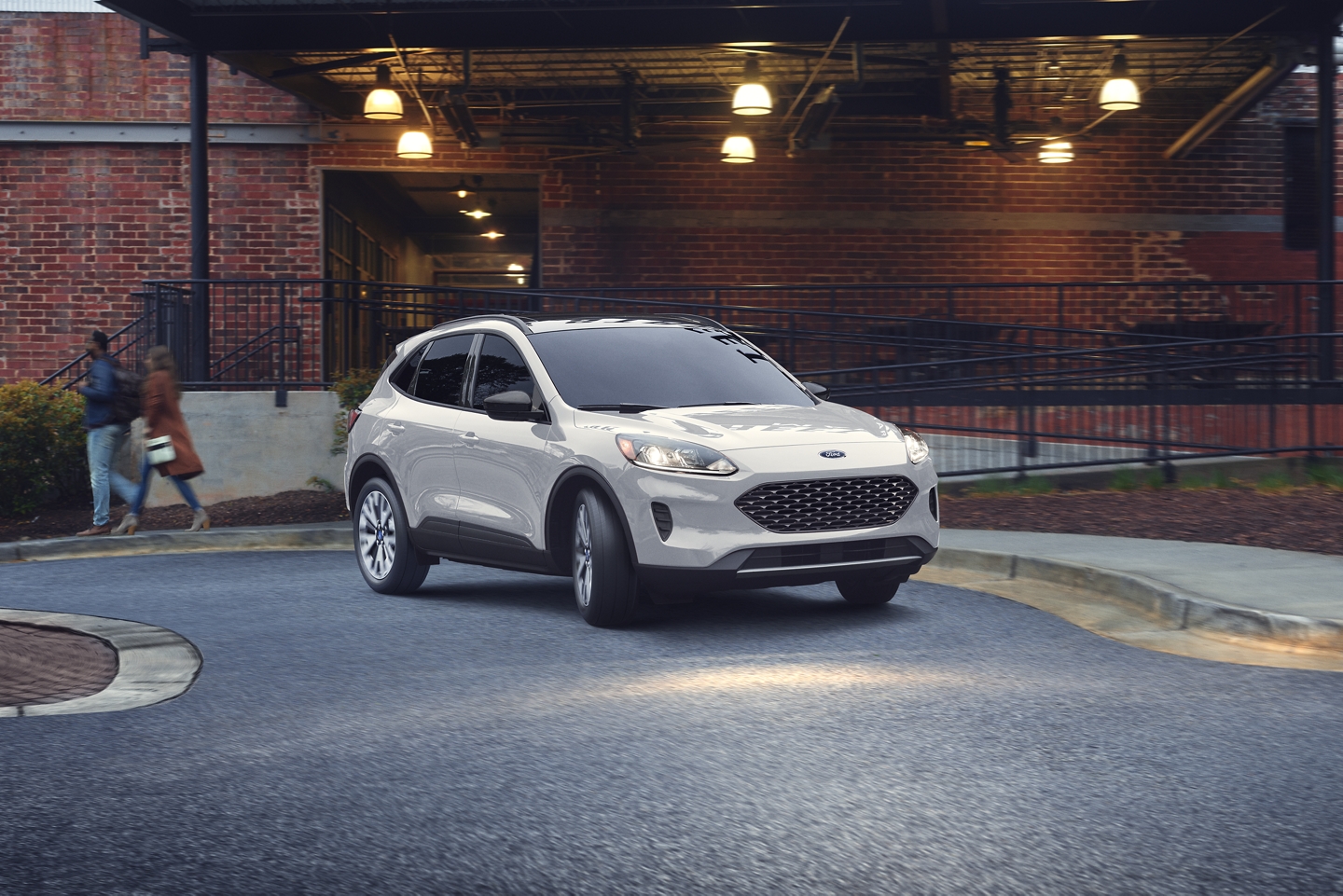 2021 Ford Escape Towing & Performance Features