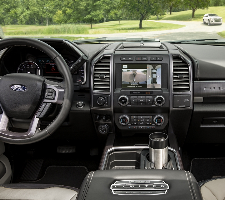 2020 Ford F-250 vs Chevrolet Silverado 2500HD Interior