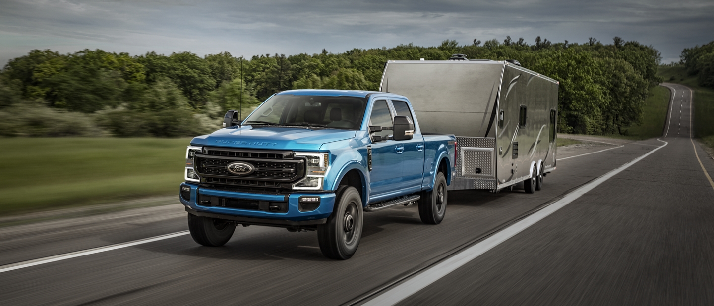 2020 Ford F-250 vs Chevrolet Silverado 2500HD Towing/Payload/Cargo