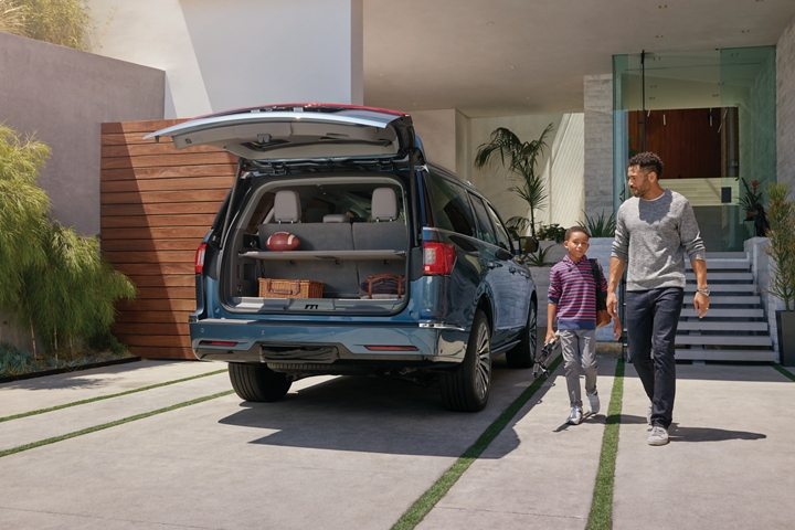 2020 Lincoln Navigator Interior Features