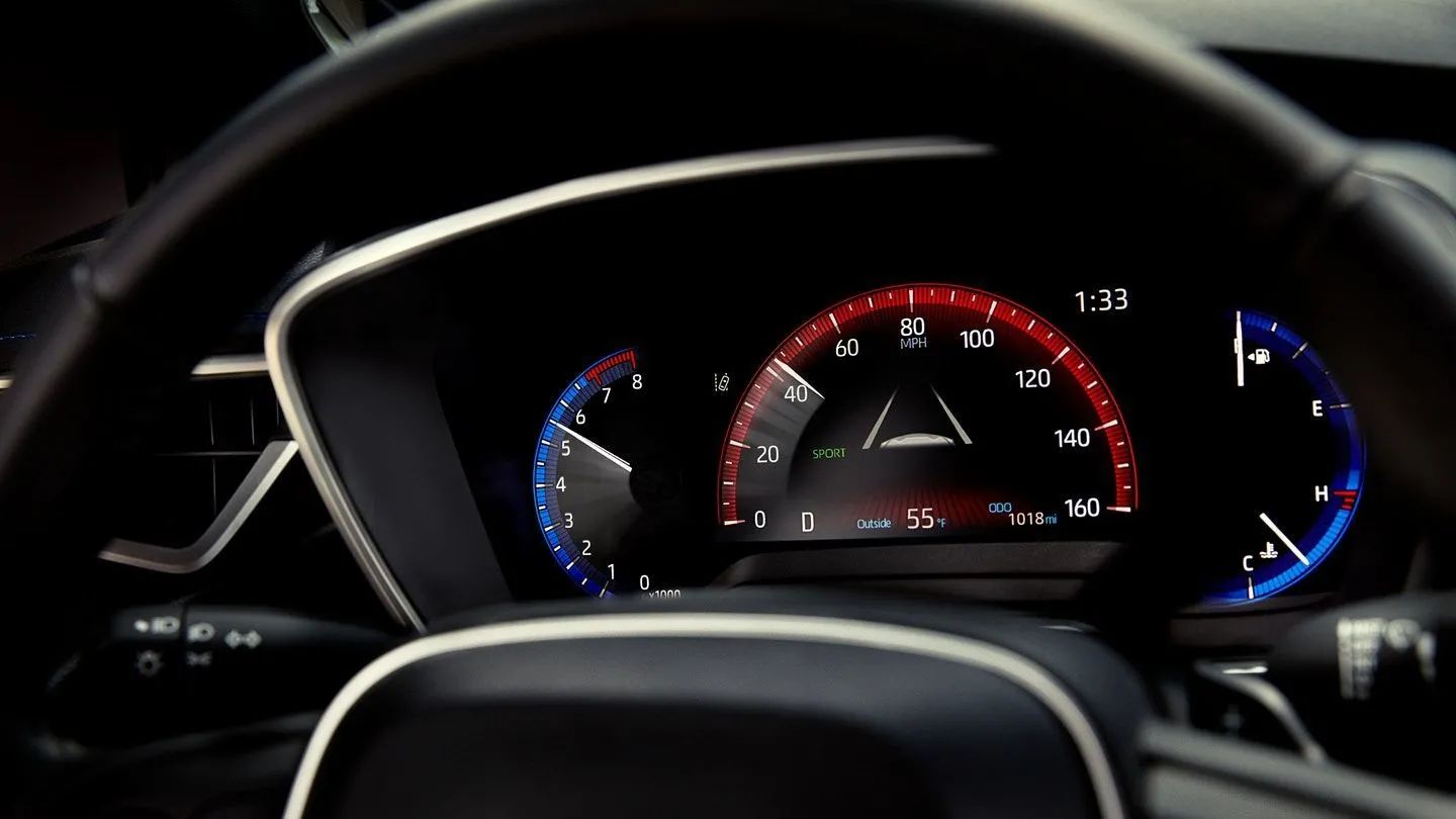 2020 Toyota Corolla vs Honda Civic Safety
