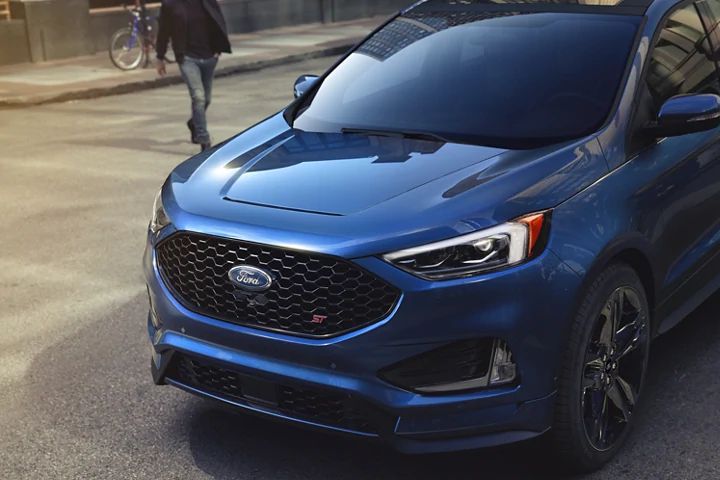2021 Ford Edge Towing & Performance Features