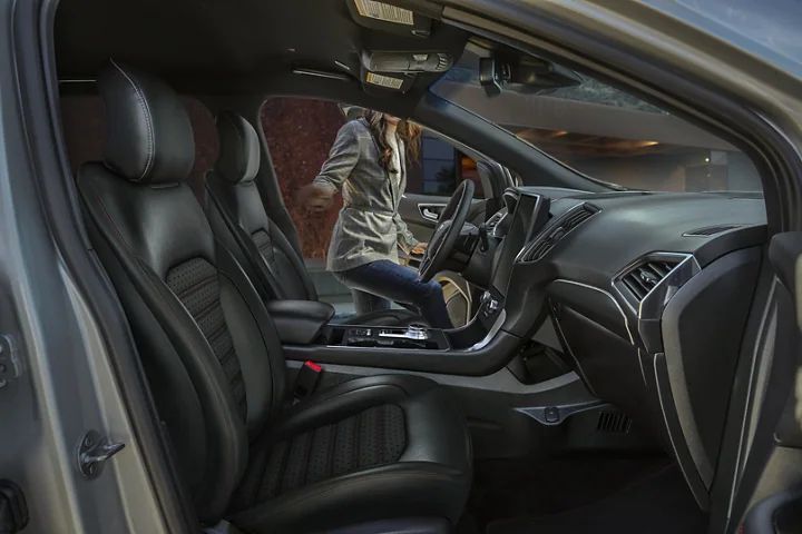 2021 Ford Edge Cargo/Storage Volume