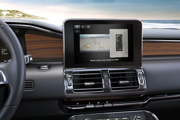 New 2021 Lincoln Navigator Technology