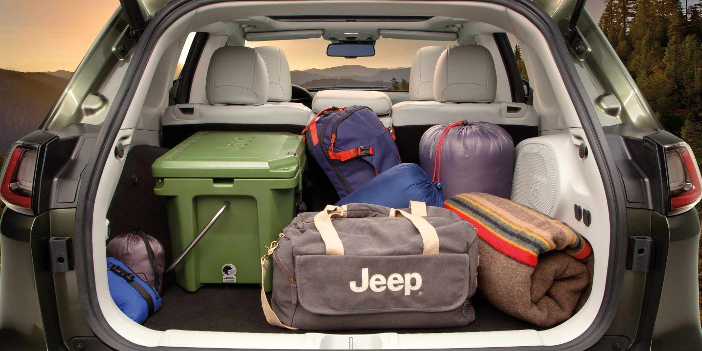 2020 Jeep Cherokee Cargo Space in Elmhurst, IL