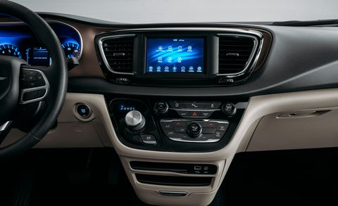 2020 Chrysler Voyager with the latest technology for sale at Northgate CDJR in Cincinnati, OH