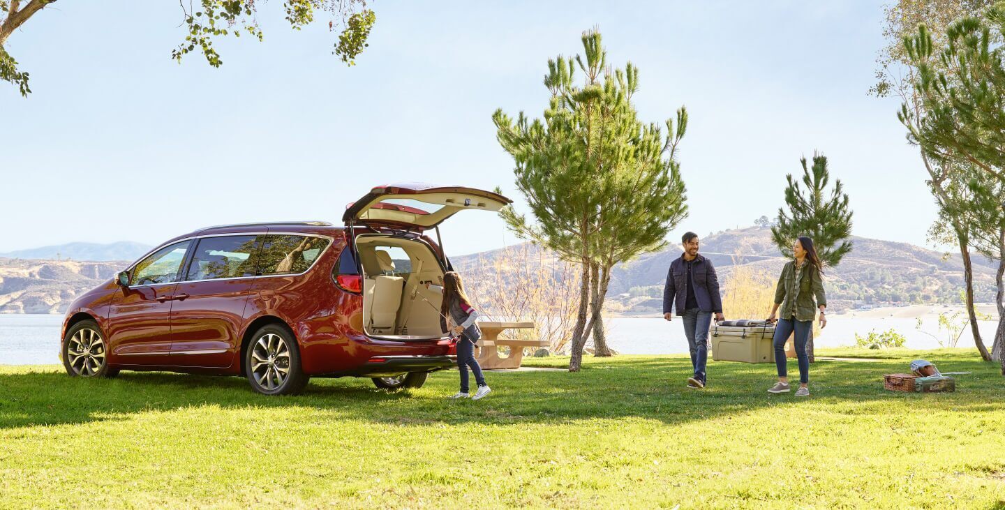 2020 Chrysler Pacifica Special Offers at Mancari CDJR near Chicago, IL