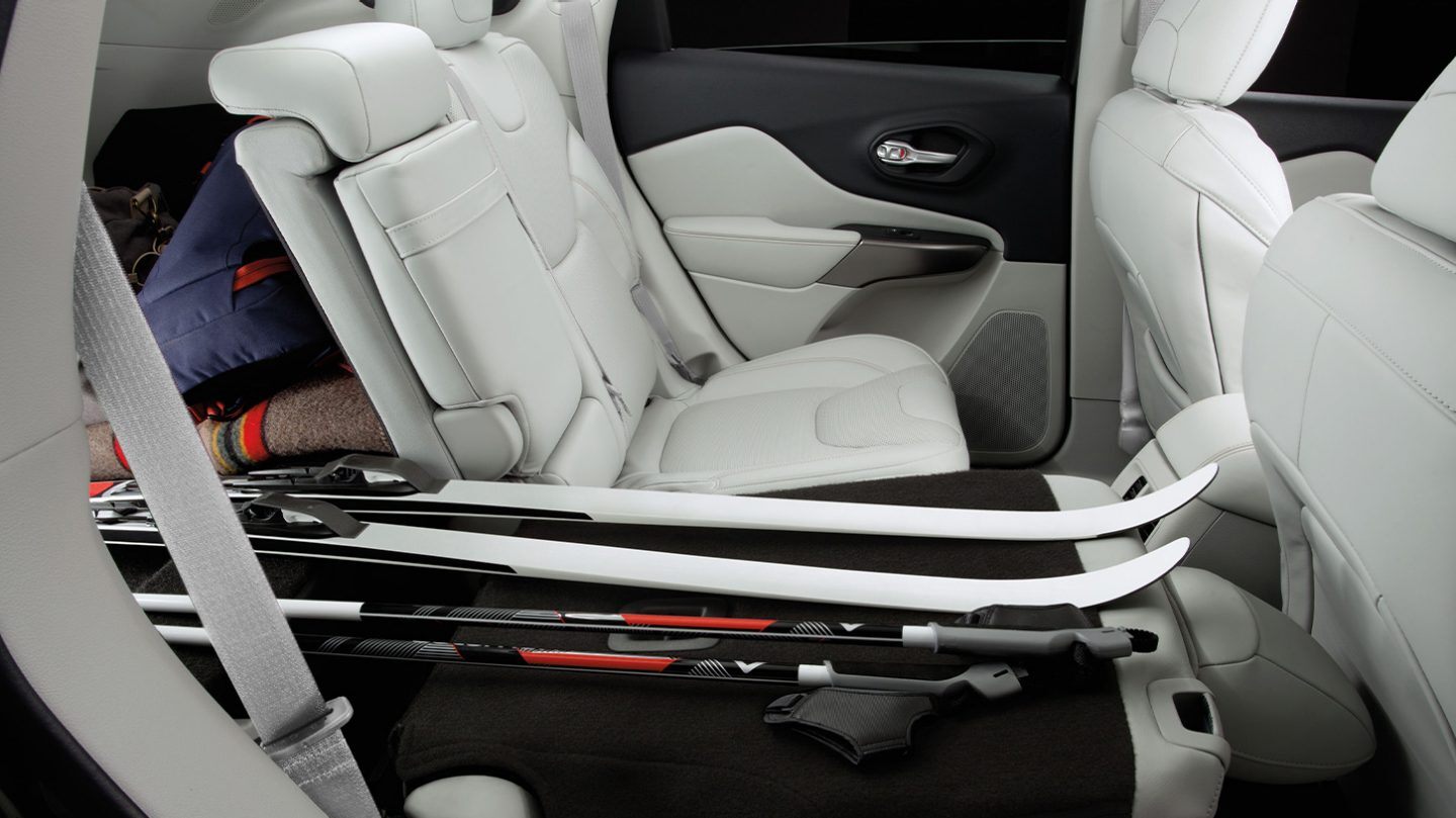 2020 Jeep Cherokee Interior