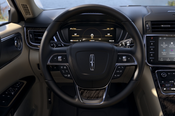 Get your Lincoln serviced at Jack Demmer Lincoln near Royal Oak, MI
