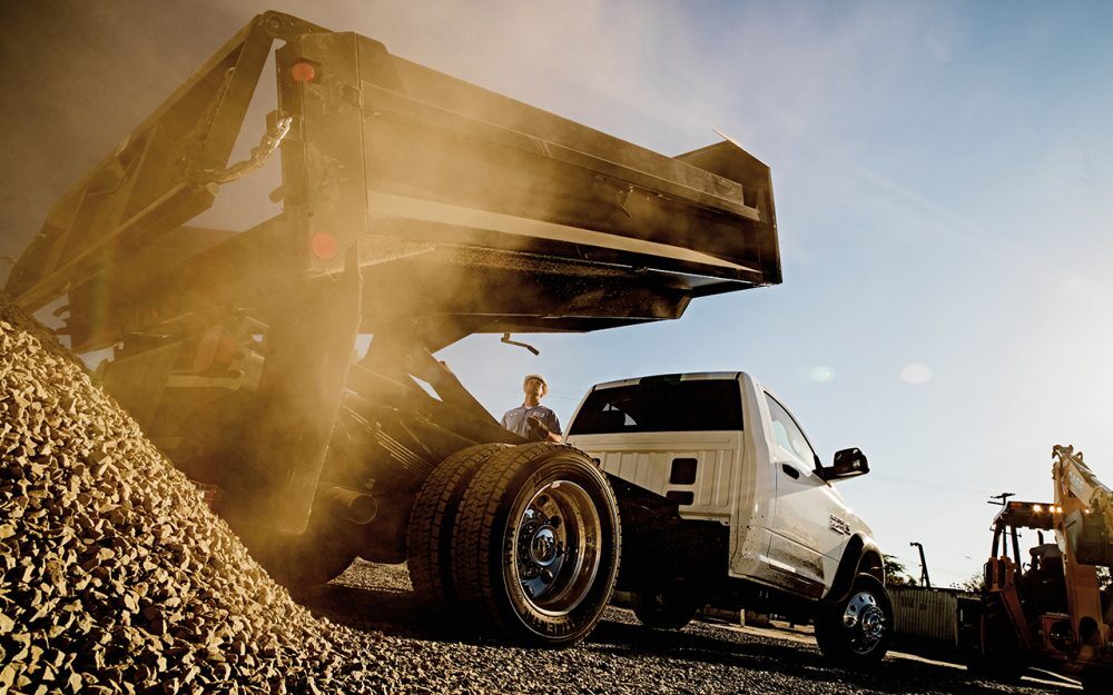 Advantages of Dump Trucks