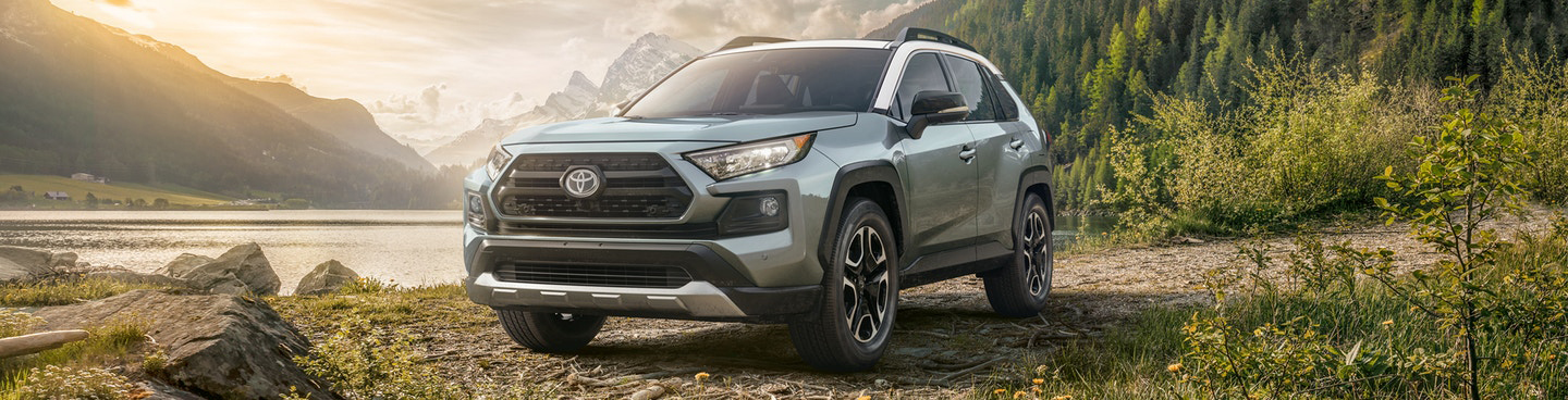 2020 Toyota RAV4 vs Subaru Forester Comparison