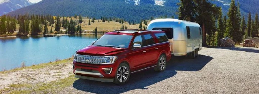 How much can the 2021 Ford Expedition tow? 