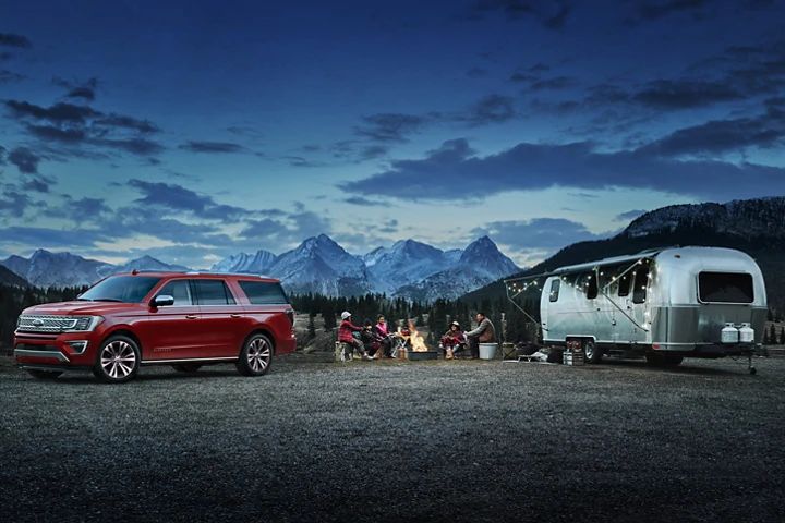 2021 Ford Expedition Towing & Performance Features