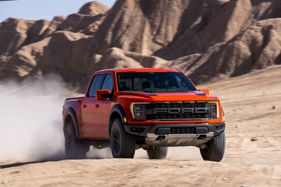How much can the 2021 Ford F150 Raptor tow? Heritage Ford Inc.