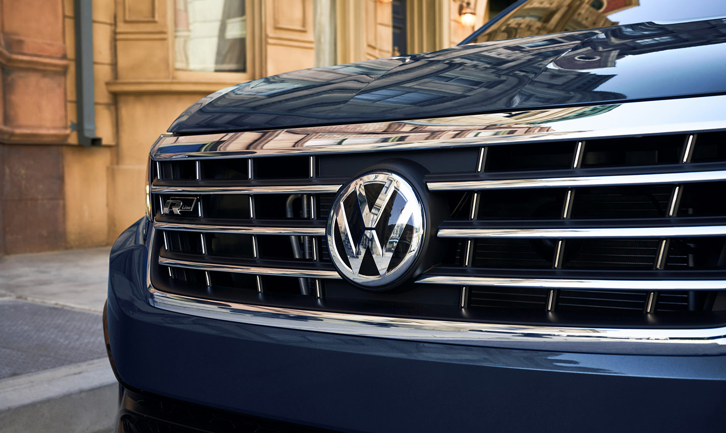 Volkswagen Car Dealership near Elgin, IL