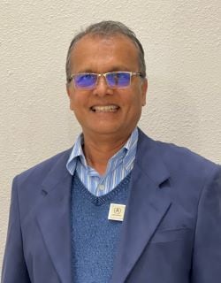 Sonny Khan, Sales and Leasing Consultant