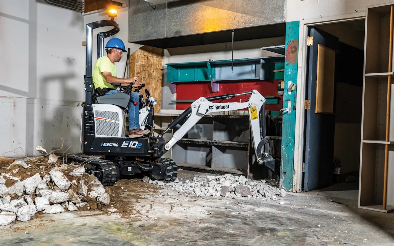 Bobcat Service Center near Crystal River, FL
