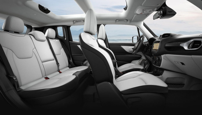 2019 Jeep Renegade interior near Abilene, KS